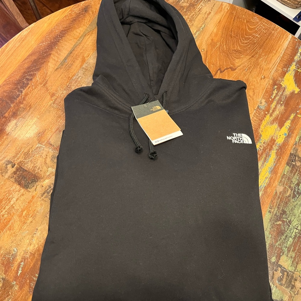 NWT North Face Men’s Hoodie